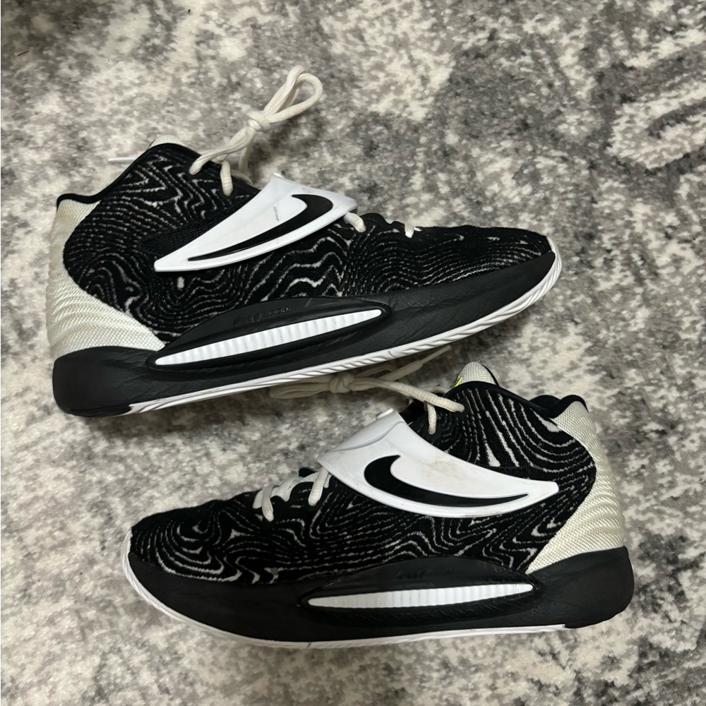 Nike KD 14 size 10.5